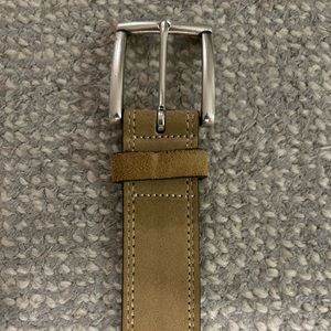 Allen Edmonds Men’s light suede belt
